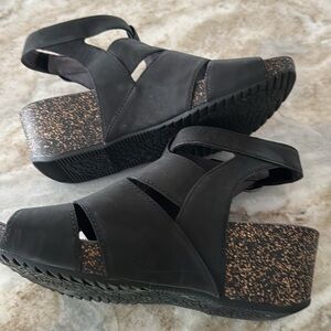 Dansko suede platform sandal